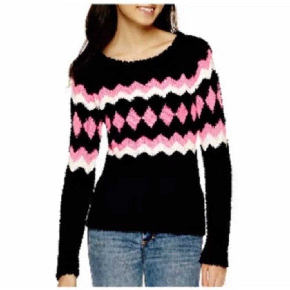 Arizona Black,Pink & White Chevron Soft Fuzzy Sweater Size small